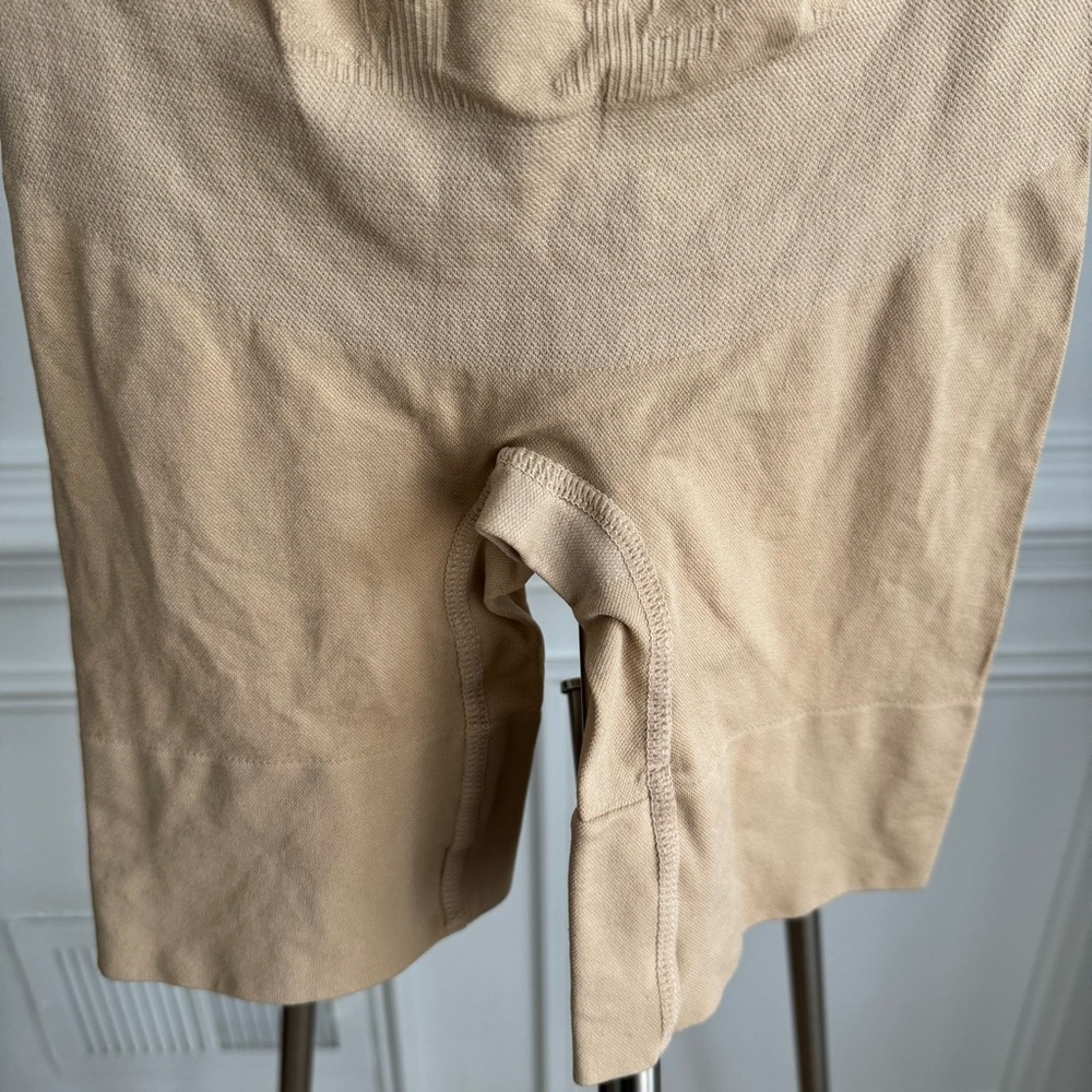 NWT Maternity Seamless Shapewear, Mid-Thigh Underwear, size Small, Nude color - Picture 7 of 7